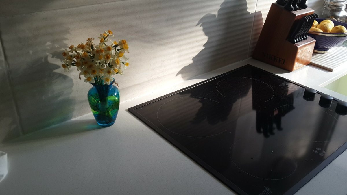 Safety Tips On Handling Electric Equipment in The Kitchen