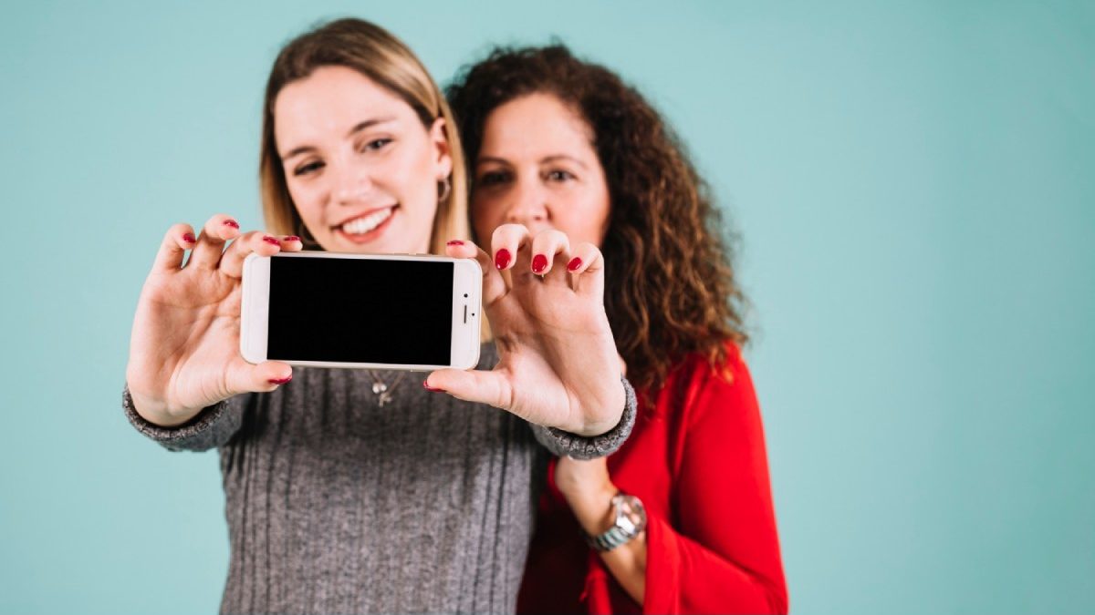 Popular BFF Video Ideas: Moments To Remember