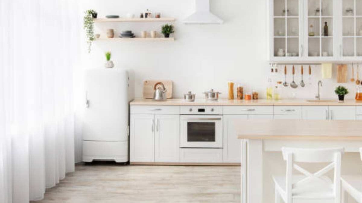 Optimizing a Small Kitchen with a Rental Mini Fridge